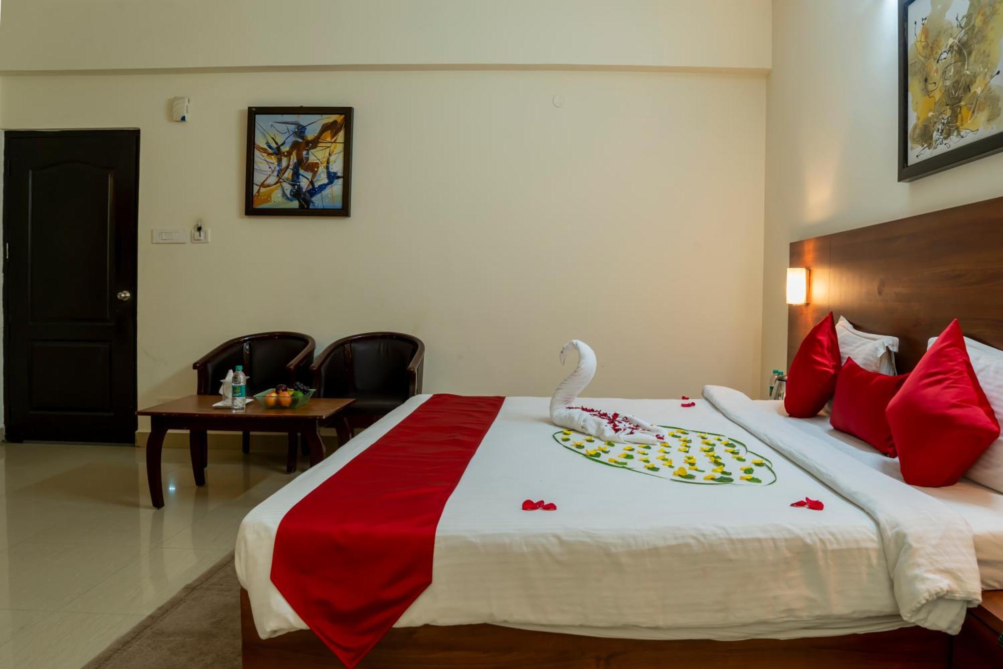 Hotel Krrish Inn - Ameerpet, Haidarábád Kültér fotó